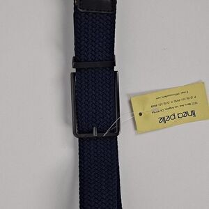 Gap Ladies  webbed belt NWOT